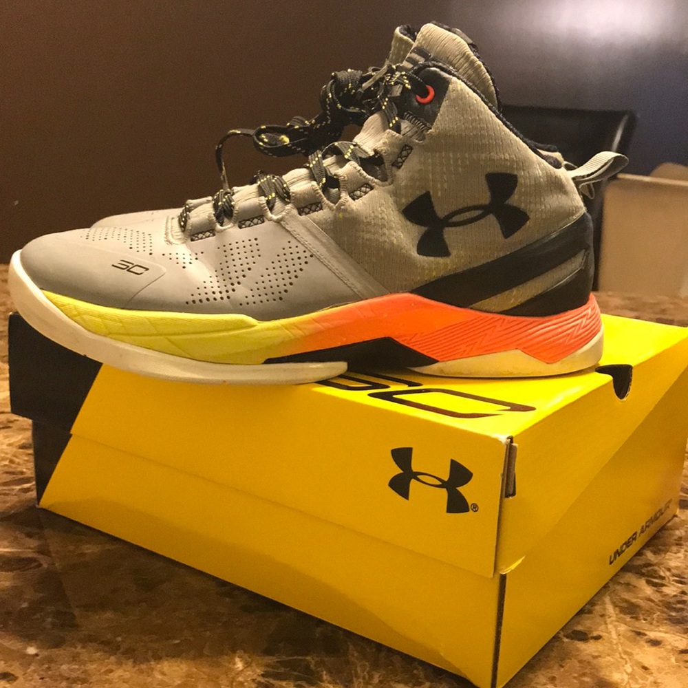 Curry’s